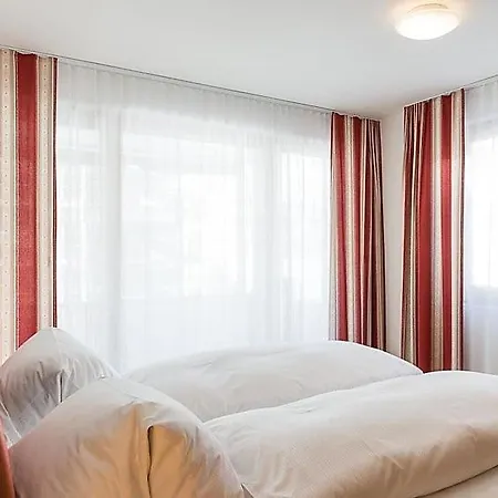 Sleeps 6 Wifi * انغلبرغ