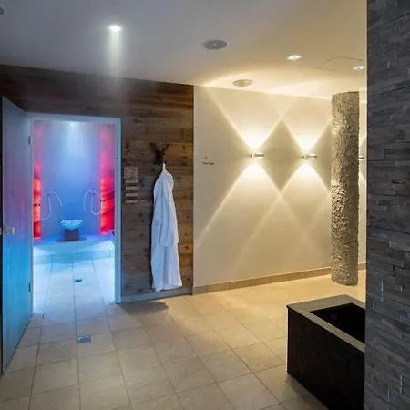 Sleeps 6 Wifi انغلبرغ